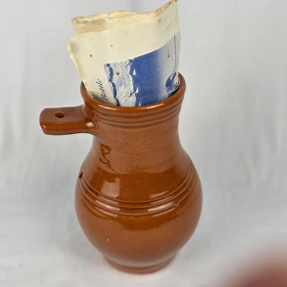 Williamsburg‎ Pottery Authentic 18th Century Bird Bottle Earthenware Terracotta